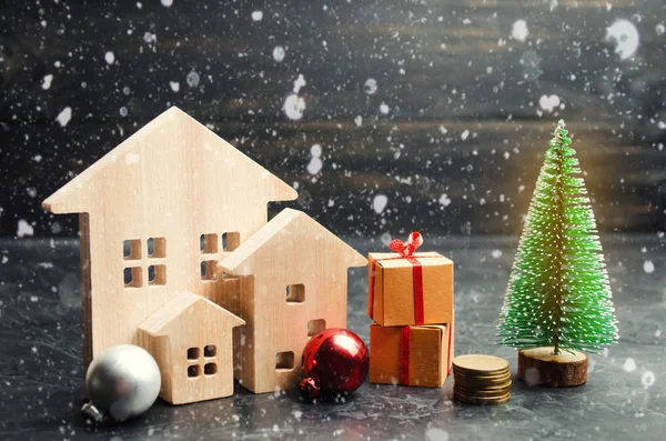 Trähus Och Julgran Jul Försäljning Fastigheter Nya Året Rabatter För — Stockfoto
