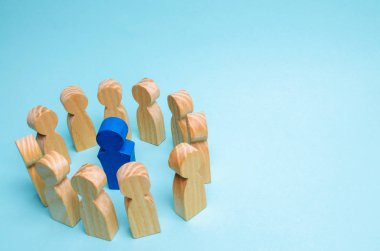 Bir iş takım liderlik kavramı. İşçilerin bir kalabalık bir daire içinde durup kendi akıl hocası, lider ya da patron dinlemeyeceğim. İş verimliliği artırma ve takım gelecek eylem planı geliştirme