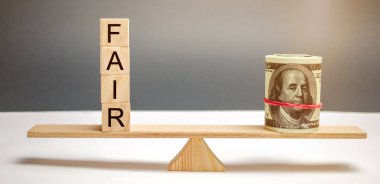 Dolar ve yazıt üzerinde ahşap bloklar Fuarı. Denge. Makul değer fiyatlandırma, para, borç para. Adil bir anlaşma. Makul fiyat. Haklı risk. Dürüst kredi. Teminatlı krediler.