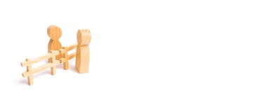 Ahşap bir çit durumda tartışırken iki kişi böler. Fesih ve ilişkileri arıza, kırma bağlıyor. Sözleşme sonu, çatışması. İş adamları anlaşmalarına. afiş