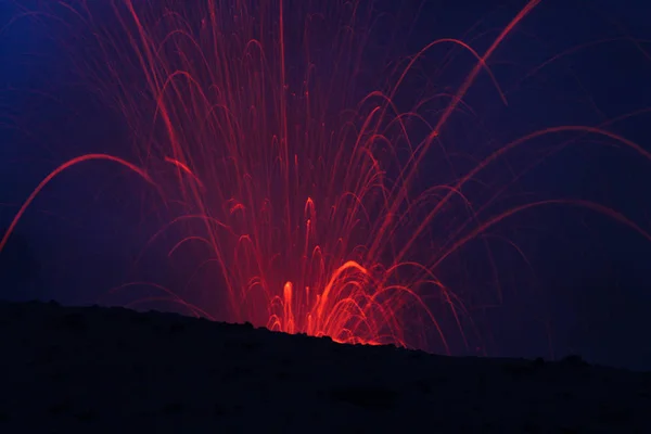 Erupção Vulcânica Monte Yasur Ilha Tanna Vanuatu Este Vulcão Pequena — Fotografia de Stock