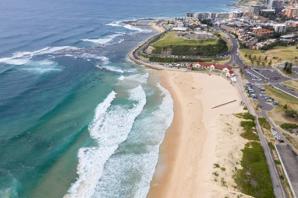 Nobbys beach - newcastle australien — Stockfoto