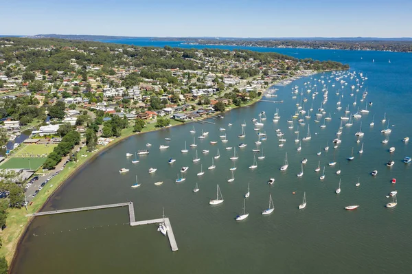 Geduckte bucht - valentine - see macquarie neuburg nsw australi — Stockfoto