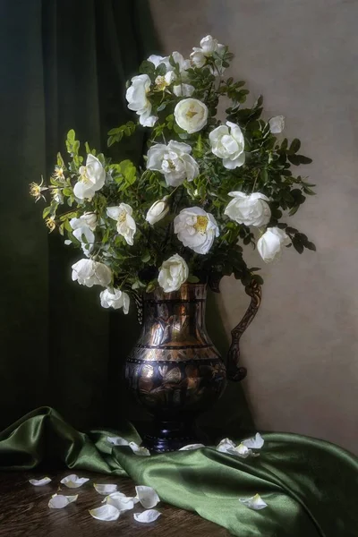 Still Life Bouquet White Roses — Stock Photo, Image
