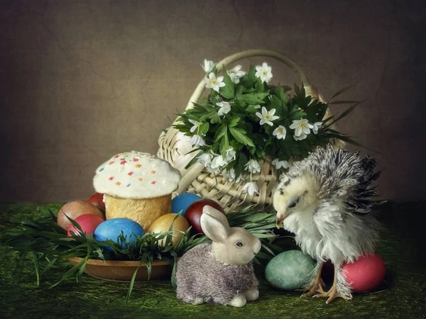 Easter Basket Eggs Bunny Chicks — Stock Photo, Image