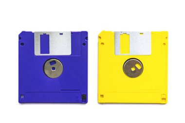 Beyaz arka plan üzerinde yumuşak ve sarkık yuvarlak yüzey manyetik bilgisayar.