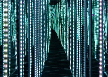 arka plan bulanık parlak çizgiler boyunca