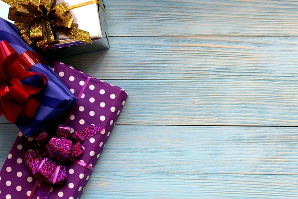 휴일에 다채로운 포장된 — 스톡 사진