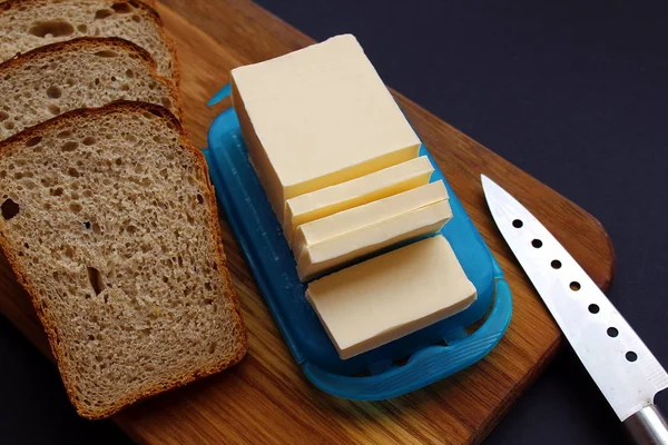 Manteiga Pão Fatiados Tábua — Fotografia de Stock