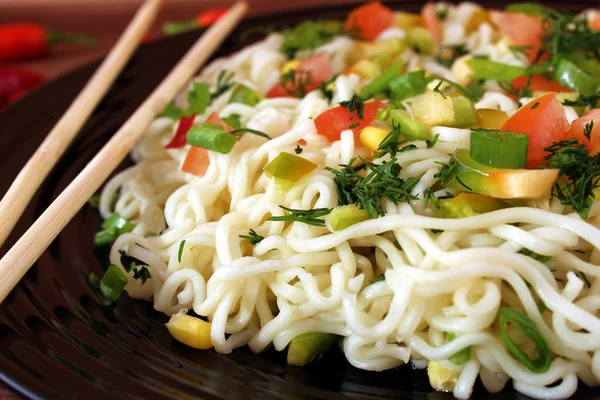 Seasoned Noodles Plate Chopsticks — Stock Photo, Image