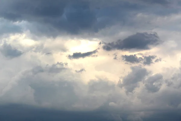 Égbolt Felhők Megvilágosodás Után Eső — Stock Fotó