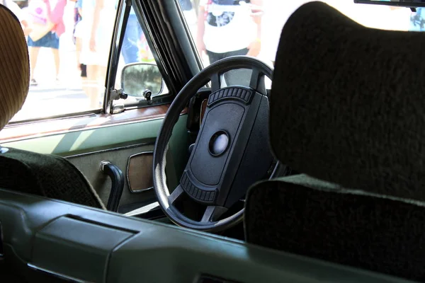 View Steering Wheel Cockpit Dashboard Vintage Style Retro Car — Stock Photo, Image