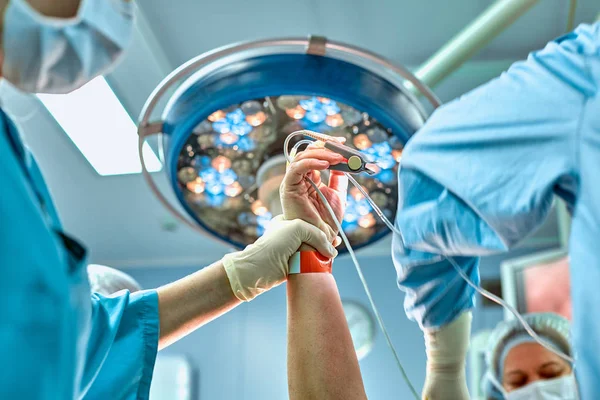 Surgeons team working in the hospital, operating room — Stock Photo, Image