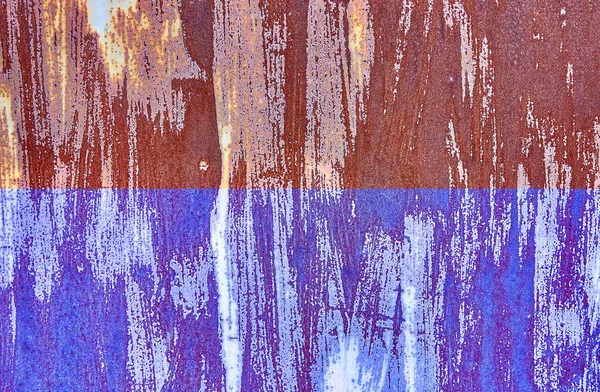 Παλιά στενοχωρημένο μισό καφέ μισή μπλε χαλκού σκουριασμένο φόντο κεραμιδί με τραχιά υφή πολύχρωμα εγκλείσματα. Βάφονται διαβάθμισης τραχιά κοκκώδη επιφάνεια. Ταπετσαρία — Φωτογραφία Αρχείου