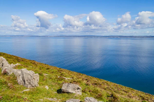 Galway Bay Med Moln Speglar Fanore Clare Irland — Stockfoto