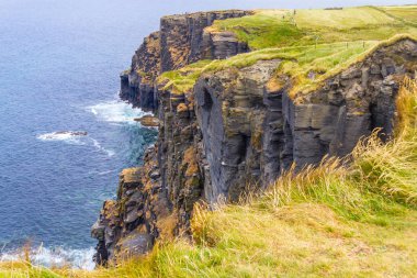 Cliffs Moher kayalar ve okyanus, Doolin, Clare, İrlanda