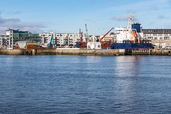 Puerto Galway Río Corrib Los Edificios Galway Con Reflexión Galway — Foto de Stock