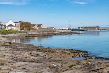 Inishmore Kilronan köyünde Binalar