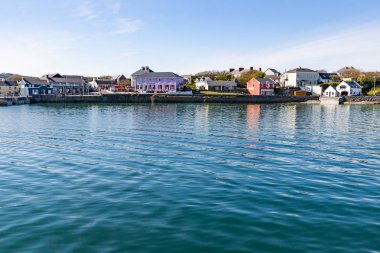 Inishmore Kilronan köyünde Binalar