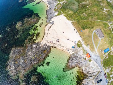 Carraroe Coral plaj havadan görünümü