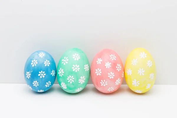 Великодні Яйця Коричневому Зеленому Фоні — стокове фото
