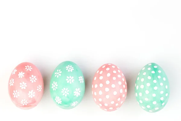 Ovos Páscoa Sobre Fundo Branco — Fotografia de Stock