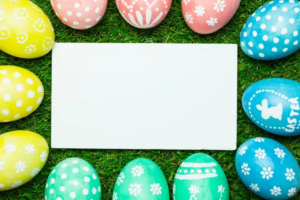 Uova Pasqua Sfondo Bianco — Foto Stock