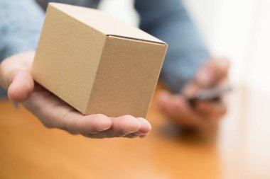 Cep telefonu uygulaması üzerinde alışveriş