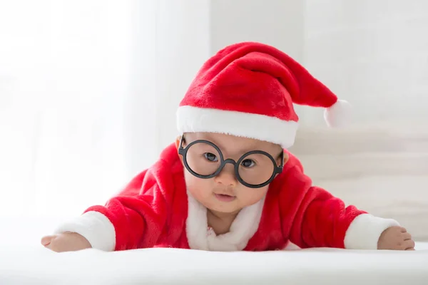 Boże Narodzenie Santa Claus Azjatki Baby Boy Szczęśliwego Nowego Roku — Zdjęcie stockowe