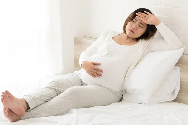 Asian Pregnant Woman Hand Forehead Suffering Headache Sitting Bed Home — Stock Photo, Image