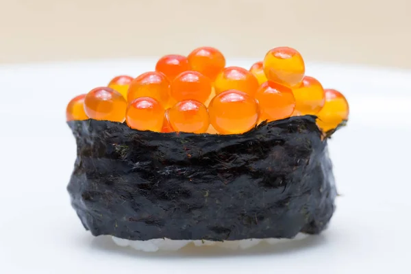 Ikura Sushi Ovas Salmão — Fotografia de Stock