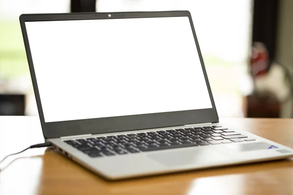 Imagem Mockup Laptop Com Tela Branca Branco Mesa Madeira Café — Fotografia de Stock