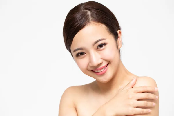 Portrait of beauty Asian woman clear healthy perfect skin isolated on white background. Beauty clinic facial treatment skincare concept — Stock Photo, Image