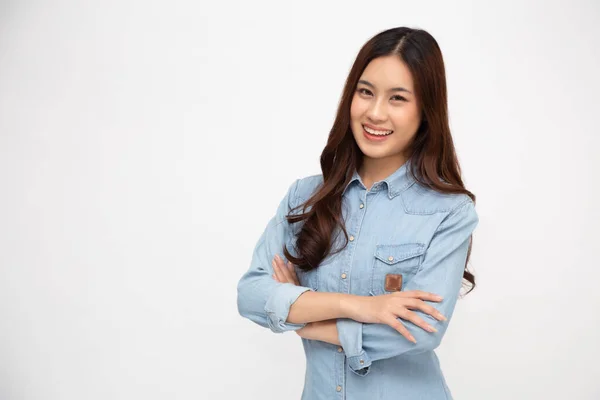 Retrato Mujeres Asiáticas Con Camisa Jean Azul Con Los Brazos —  Fotos de Stock