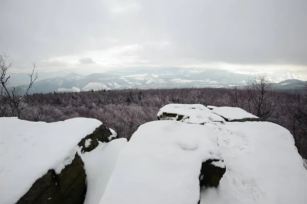 Paesaggio Invernale Coperto Neve Nuvole Neve — Foto Stock