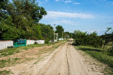 Her zamanki gibi kırsal Road, Podillya, Ukrayna, Haziran 2018