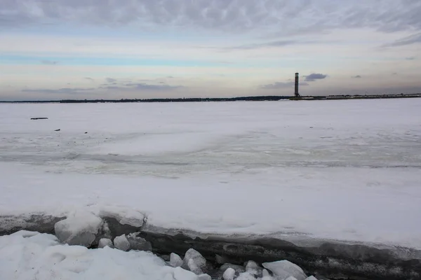 Little Lighthouse Frozen Reservoir Winter Kyiv — Stock Photo, Image