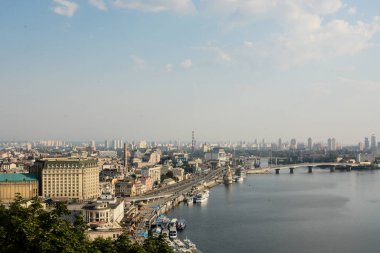 Kiev, Ukrayna-Podil bölgesi ve Dnipro Nehri 'nin üstte görünümü
