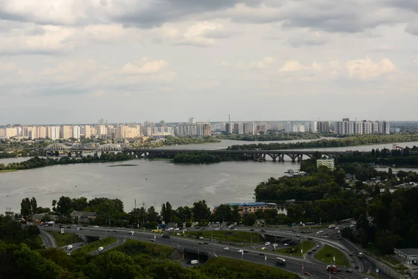 Kijev Ukrajna Július 2019 Felülnézet Dnipro Folyó Autópálya Kereszteződés — Stock Fotó