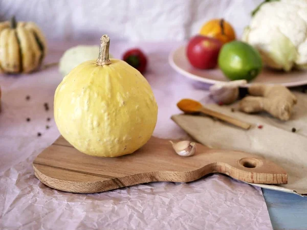 Légumes Fruits Biologiques Saison Pour Cuisiner Déjeuner Végétarien Dîner Nourriture — Photo