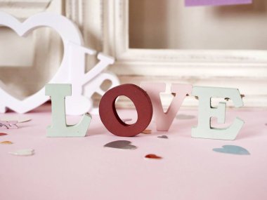  Renkli Işıksız cephe pastel tonları, romantik dekorasyon, çerçeveler, tebrikler, Sevgililer günü, Word'den seviyorum