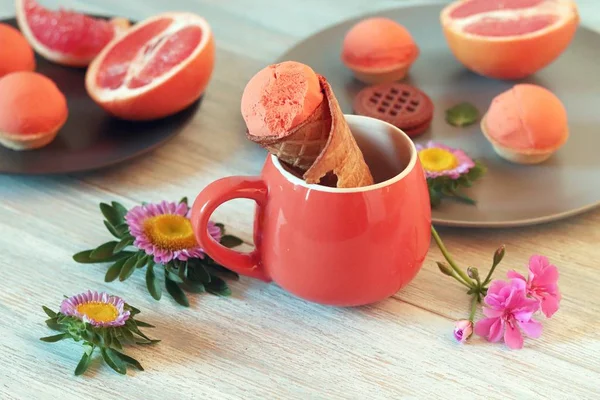 Natural Ice Cream Sorbet Grapefruit Mint Flowers Wooden Table Tasty — Stock Photo, Image