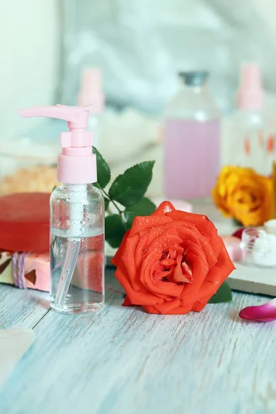 Roses Soap Petals Body Care Products Oil Table Spa Treatments — Stock Photo, Image