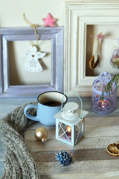 Décor Arbre Noël Avec Illuminations Jouets Nouvel Sur Une Table — Photo