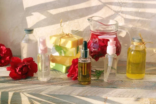 Fresh Roses Spray Bottles Aromatic Oil Wooden Windowsill Natural Homemade — Stock Photo, Image