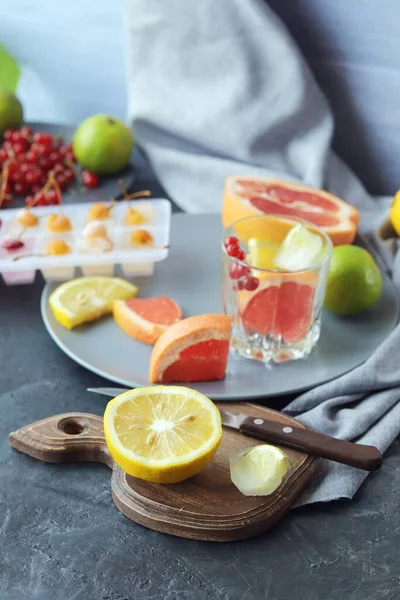 Ice Frozen Fruits Sliced Lemon Peaches Limes Berries Table Step — Stock Photo, Image