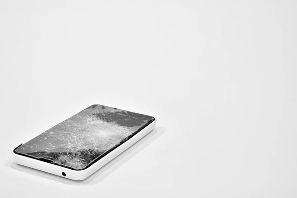 Мобильный Телефон Разбитым Молотком Экраном — стоковое фото
