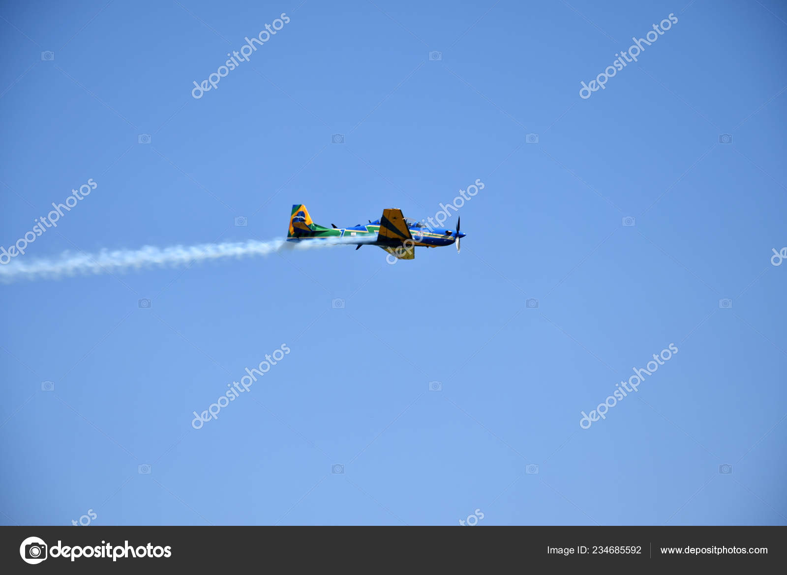 Pirassununga Brazil May 17 Super Tucano Formation Flight Brazilian Smoke Stock Editorial Photo C Ludmilahaikal