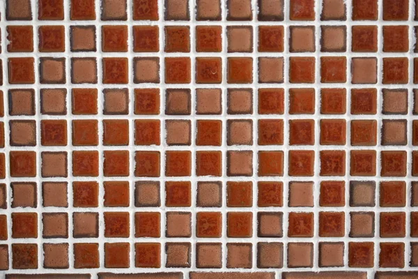 Duvar karosu, iki farklı boyutta yakın detay