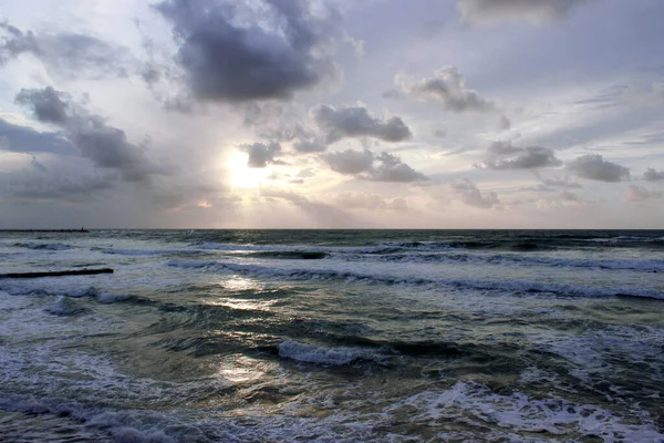 Uitzicht Middellandse Zee Vanaf Boulevard Van Tel Aviv Israël 2018 Rechtenvrije Stockfoto's